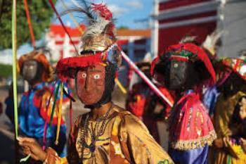 DANÇA DOS MASCARADOS 