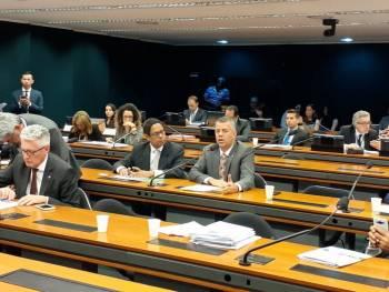 Autorizado serviço de telecomunicação por cooperativas