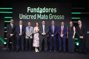 Unicred MT comemora 30 anos com homenagem aos sócios-fundadores