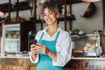 Sicoob libera mais de R$ 33 bilhões de crédito a micro e pequenos empreendedores