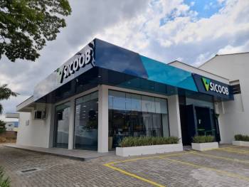 Carteira de crédito do Sicoob cresce 35,5% e chega a R$ 120 bilhões em 2021 
