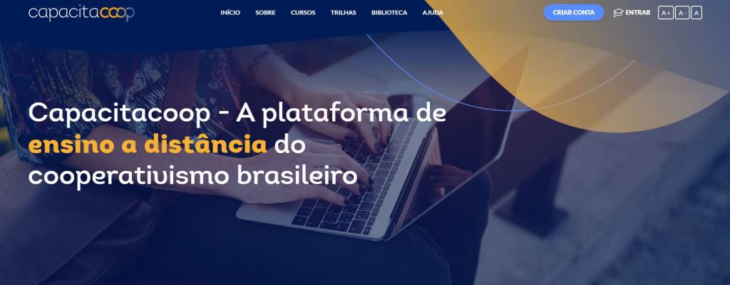 CapacitaCoop ganha nova interface e lança novos cursos