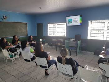 Primeira OSC a receber o Programa Financinhas nas Escolas do Instituto Sicoob