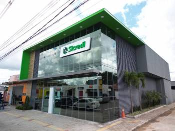 Presença física contribui para inclusão financeira efetiva, aponta estudo do Sicredi 